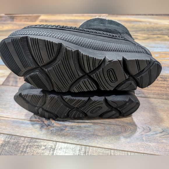 Manitobah Waterproof Pacific Insulated Puffer boots Size 9 - Picture 6 of 11